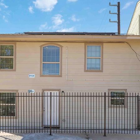 Stunning & Vibrant Apt 7 Min From Tx Med Center Χιούστον Εξωτερικό φωτογραφία