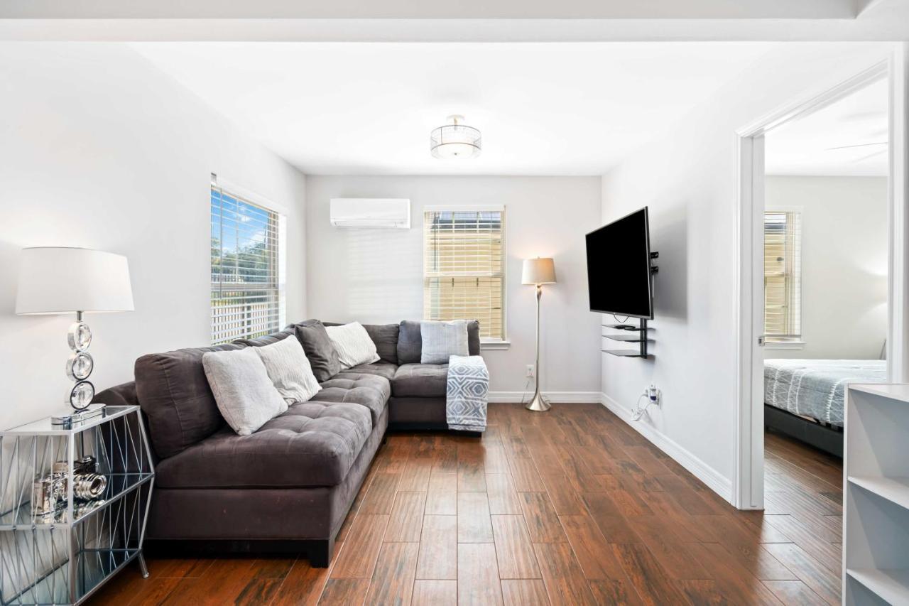 Stunning & Vibrant Apt 7 Min From Tx Med Center Χιούστον Εξωτερικό φωτογραφία